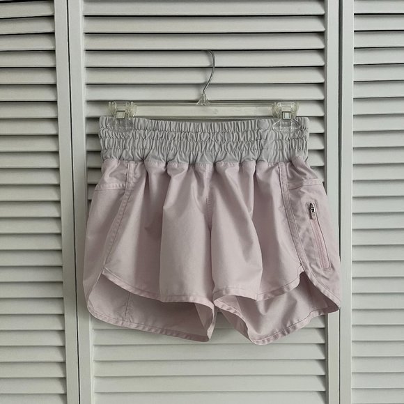 Lululemon Tracker Short II 2-Way Stretch metallic pink & grey size 8 rare